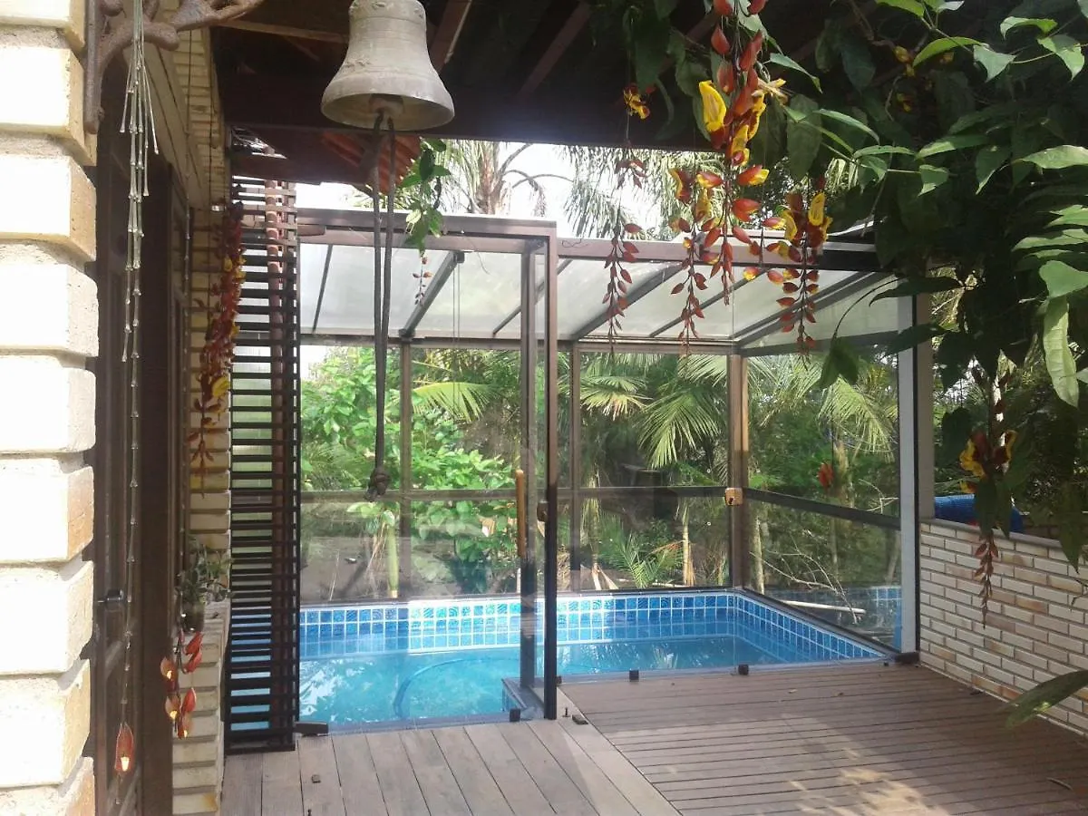 Casa No Morro 650M Do Mar Com Piscina Aquecimento Solar Vila Bombinhas Casa de Férias